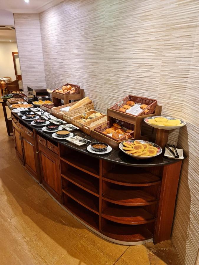 El Oumnia Puerto & Spa แทนเจียร์ ภายนอก รูปภาพ