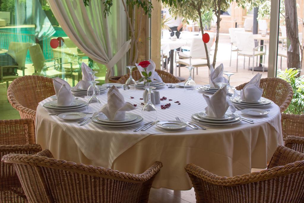 El Oumnia Puerto & Spa แทนเจียร์ ภายนอก รูปภาพ
