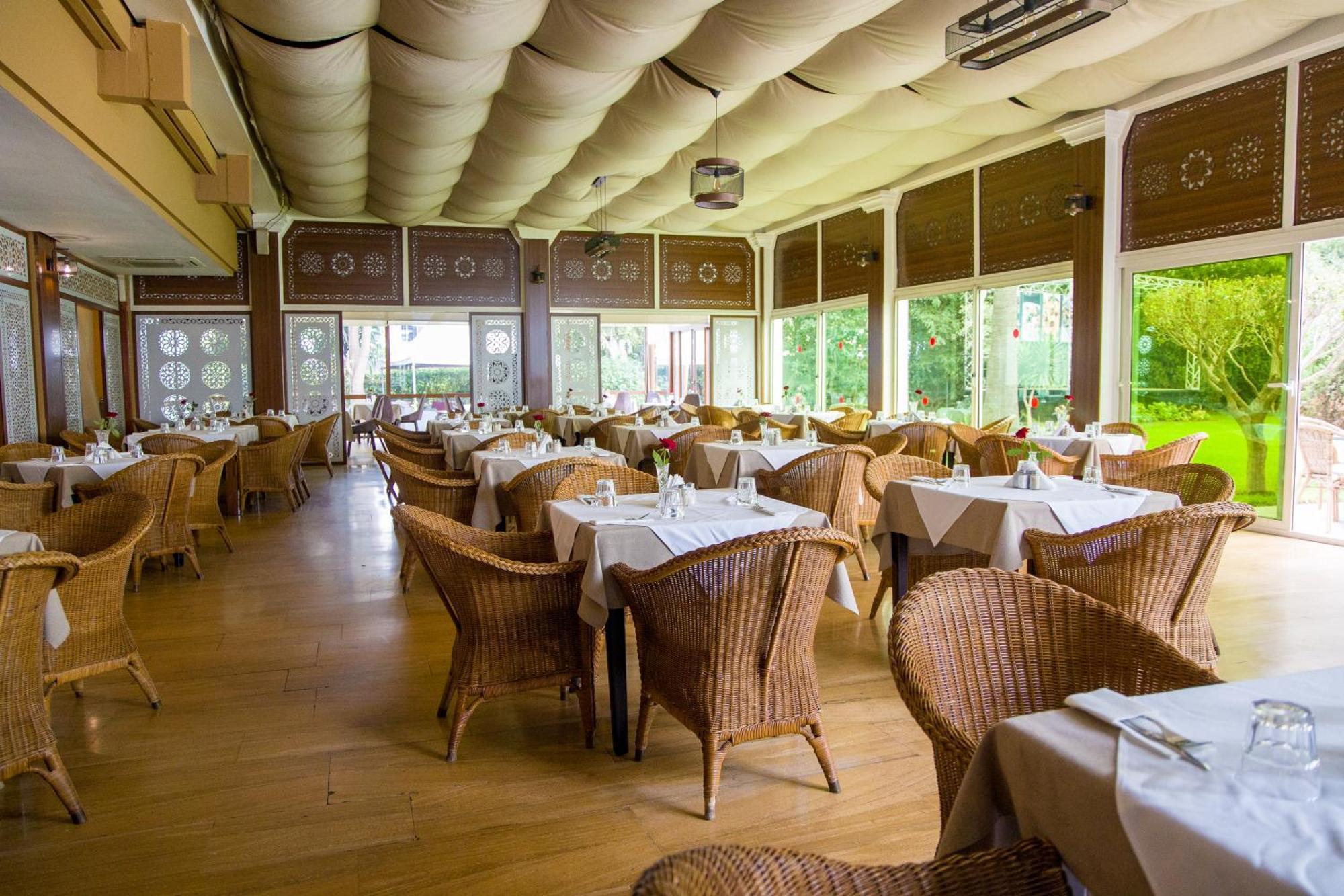 El Oumnia Puerto & Spa แทนเจียร์ ภายนอก รูปภาพ